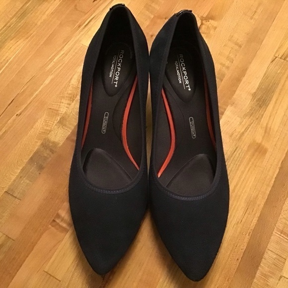 Rockport total motion trutech Kaiya black kitten heel pointy toe suede pumps 7 M - Picture 3 of 9